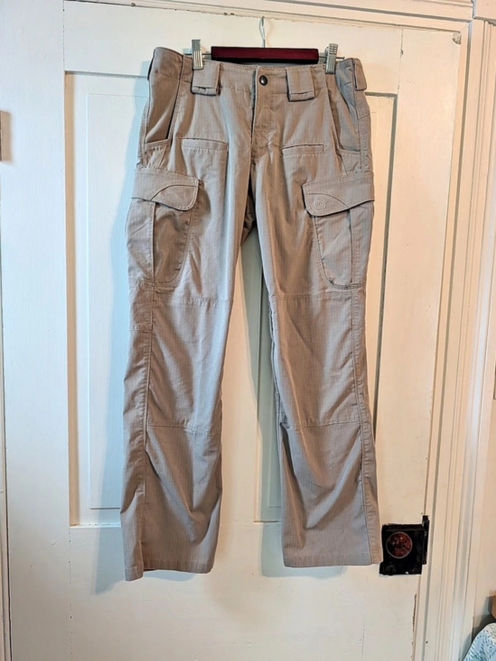 5.11 Tactical Utility Pro Pants Women's Cargo Pants Tan Size 6 Regular